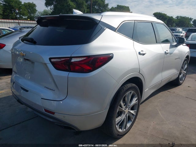 Chevrolet lgx 2020 3GNKBFRS5LS633852 Image 4