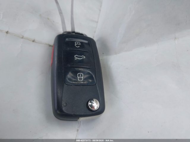 3VWLA7AJXFM305602 Volkswagen Jetta 2.0l Tdi Sel