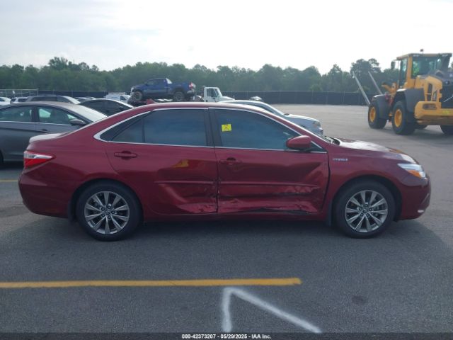 4T1BD1FK2HU214516 Toyota Camry Hybrid Xle