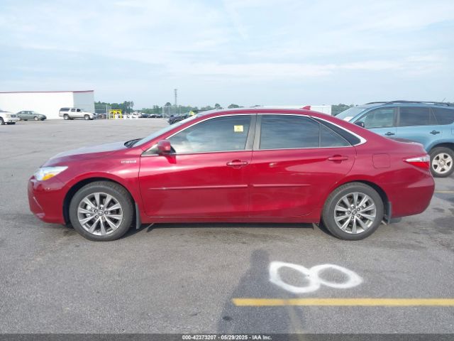 4T1BD1FK2HU214516 Toyota Camry Hybrid Xle
