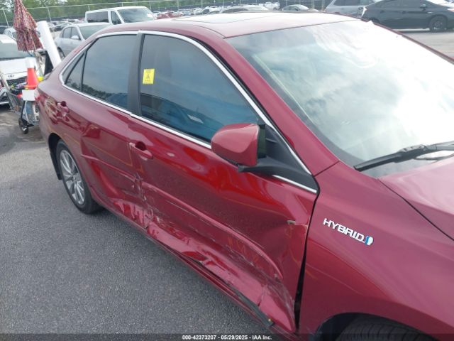 4T1BD1FK2HU214516 Toyota Camry Hybrid Xle
