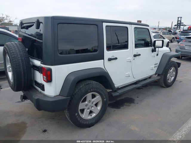 1C4BJWDGXHL623183 Jeep Wrangler Unlimited Sport 4x4