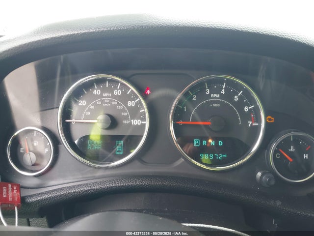 1C4BJWDGXHL623183 Jeep Wrangler Unlimited Sport 4x4