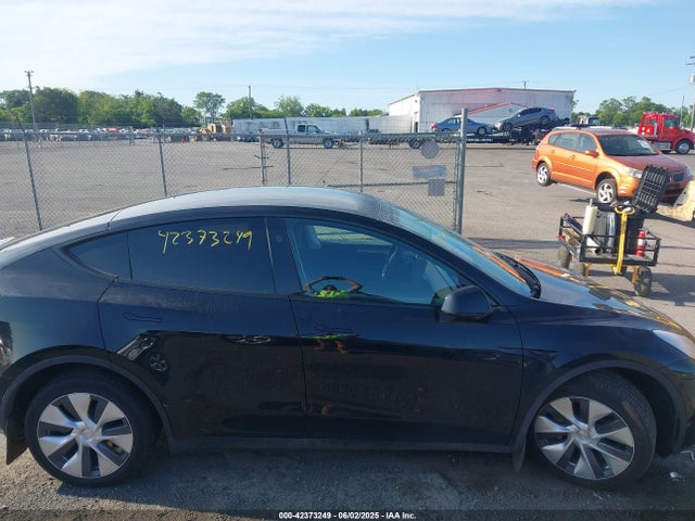 7SAYGDEE9PA198258 Tesla 2023