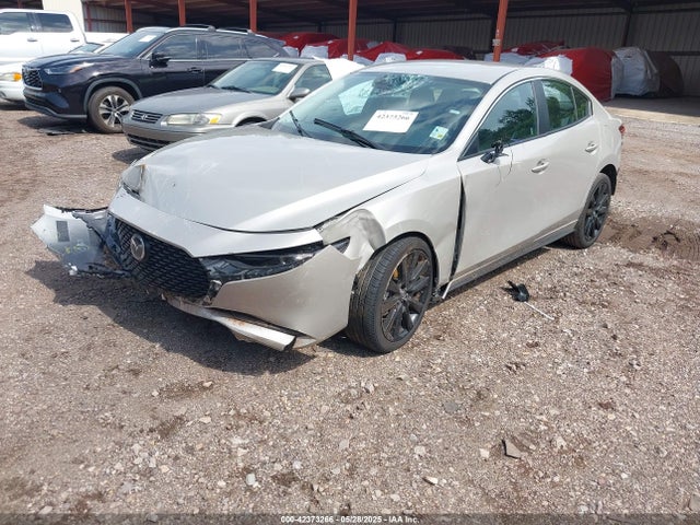 Mazda Mazda3 2.5 S Select Sport 2025 3MZBPABM3SM456792 Image 2