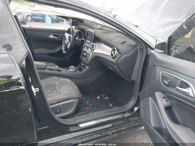 2014 MERCEDES-BENZ CLA 45 AMG WDDSJ5CB5EN067774 Photo 4