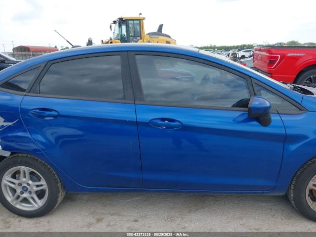 3FADP4BJ8KM140023 Ford 2019