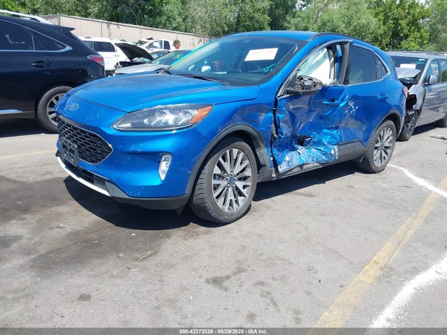 1FMCU9J9XLUB15720 Ford gtdi, 240ps