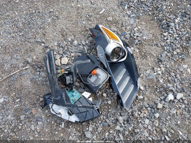 1FATP8UH9G5318421 Ford 2016