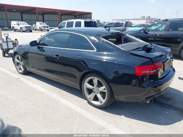 2012 AUDI A5 WAULFAFR3CA023856 Photo 2