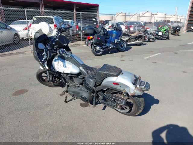 2020 HARLEY-DAVIDSON FXLRS 1HD1YWK28LB043975 Photo 2
