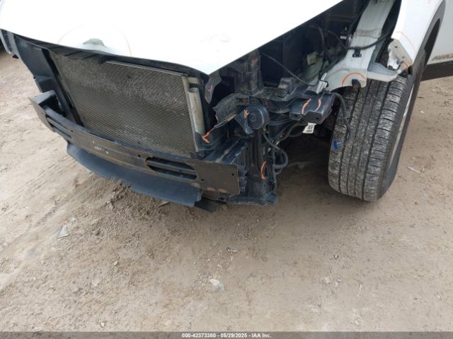 5XYPGDA37GG047296 KIA Sorento 2.4l Lx