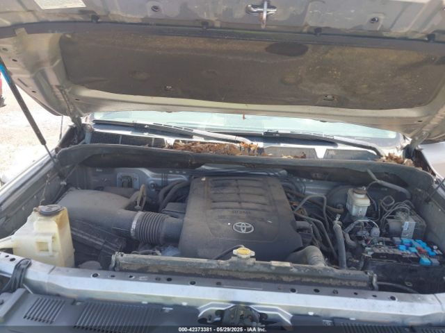5TFDW5F18FX463470 Toyota Tundra Sr5 5.7l V8