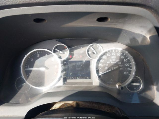 5TFDW5F18FX463470 Toyota Tundra Sr5 5.7l V8