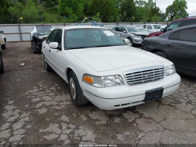 1999 FORD CROWN VICTORIA 2FAFP73W9XX109122