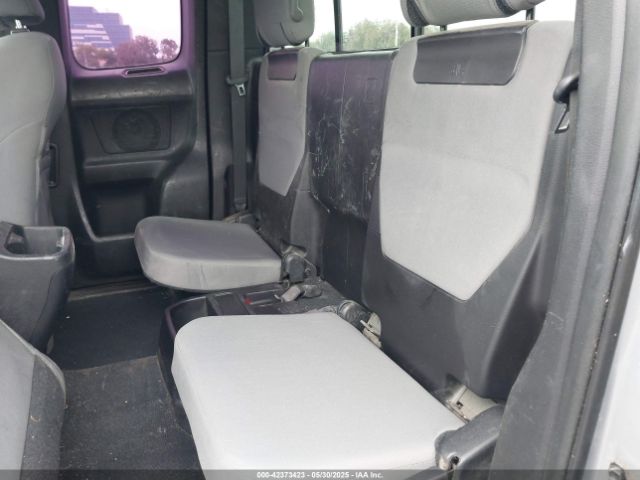 5TFRX5GN6HX079808 Toyota Tacoma Sr