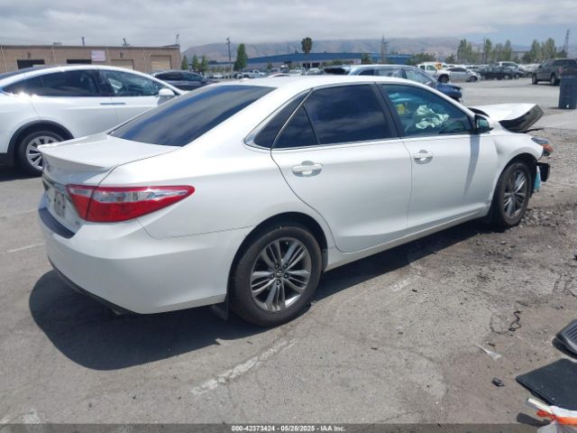 4T1BF1FK9GU582393 Toyota CAMRY SE