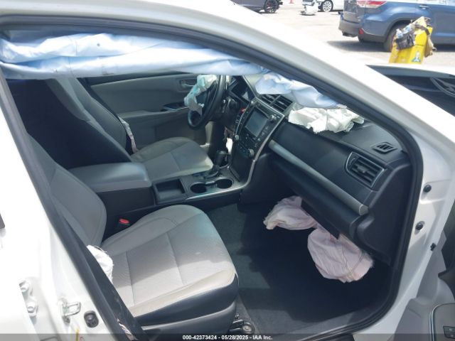 4T1BF1FK9GU582393 Toyota CAMRY SE