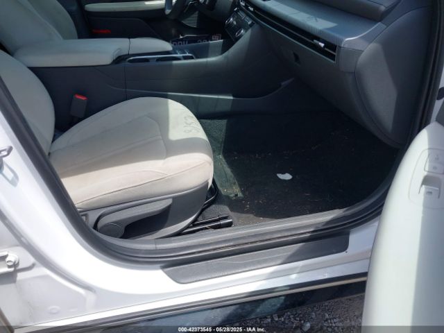 KMHL64JA9RA383675 Hyundai SONATA SEL