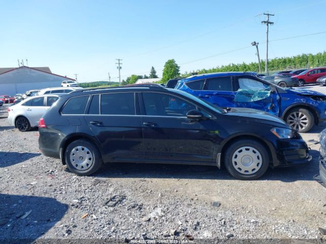 3VWCA7AUXFM504921 Volkswagen Golf Sportwagen Tdi S 4-door
