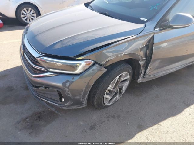 2022 VOLKSWAGEN JETTA 3VWGM7BU0NM024554 Photo 5