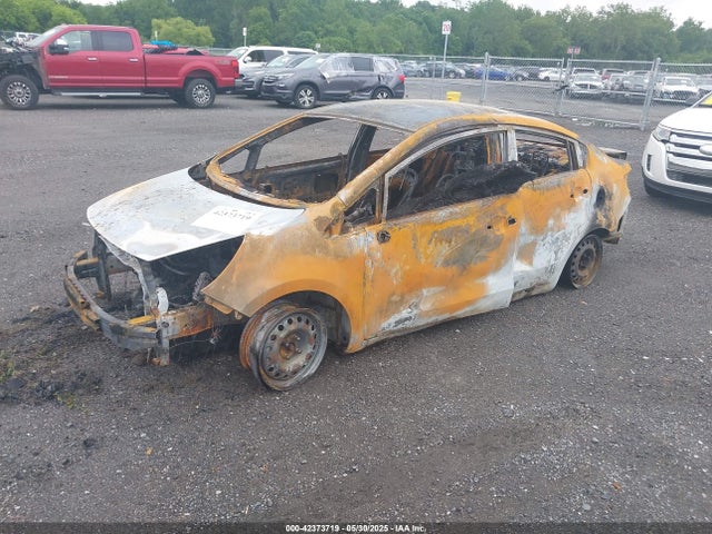 KNADM4A31G6640597 KIA gamma