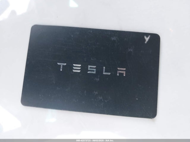 2022 TESLA MODEL Y 7SAYGDEF0NF490213 Photo 10
