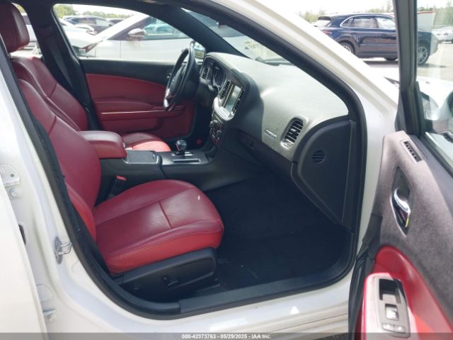 2C3CDXJG8EH339862 Dodge Charger Sxt Plus