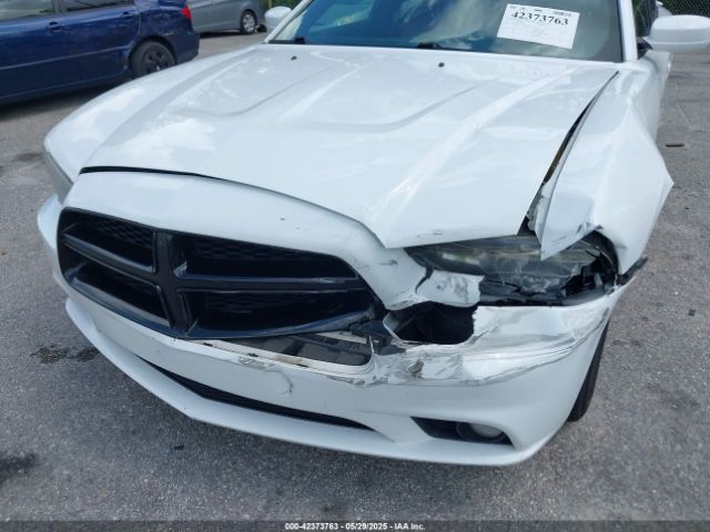 2C3CDXJG8EH339862 Dodge Charger Sxt Plus
