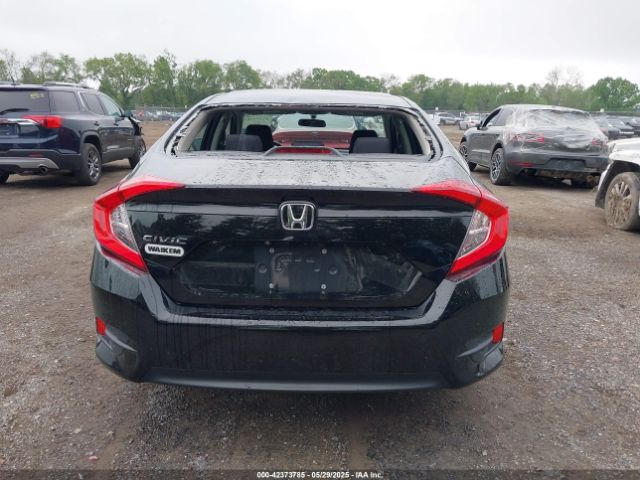 19XFC2F55HE082018 Honda Civic Lx