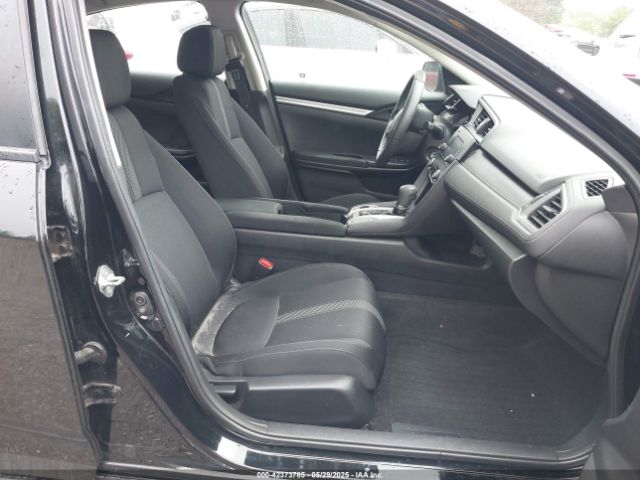 19XFC2F55HE082018 Honda Civic Lx