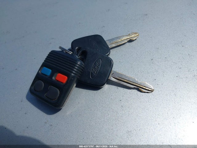 2003 Ford Focus Zts მანქანა იყიდება აუქციონზე, vin: 1FAFP38343W218701, აუქციონის ნომერი: 42373797
