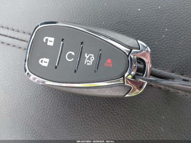 1G1ZD5STXSF134328 Chevrolet Malibu Fwd 1lt