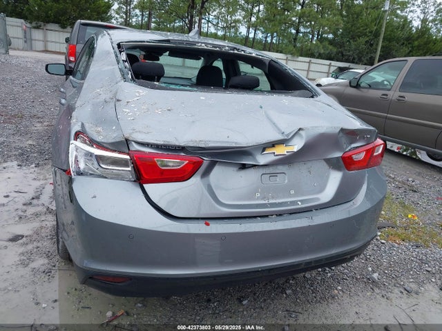 1G1ZD5STXSF134328 Chevrolet Malibu Fwd 1lt