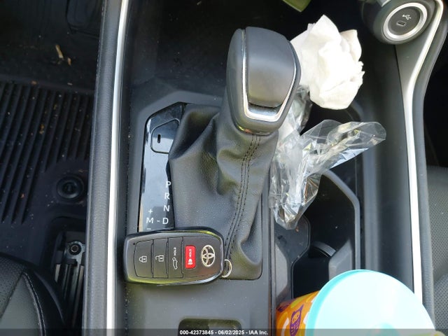 Toyota Grand Highlander Limited 2024 5TDAAAB52RS003735 Image 11