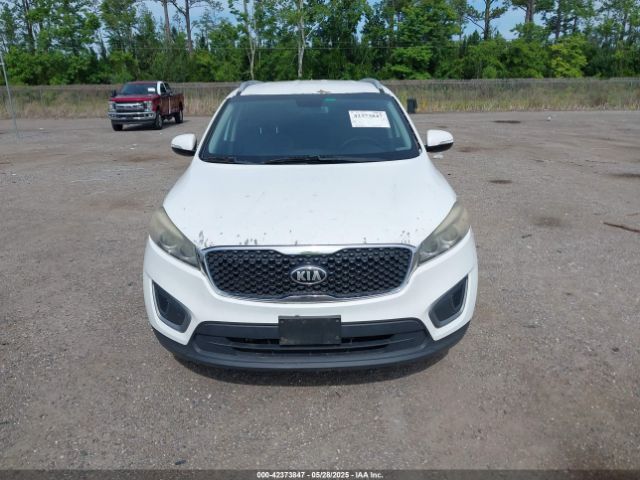 5XYPGDA52GG014353 KIA Sorento 3.3l Lx