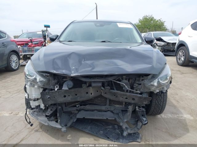 3MZBN1V3XJM246035 Mazda Mazda3 Touring
