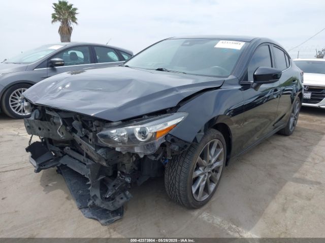 3MZBN1V3XJM246035 Mazda Mazda3 Touring