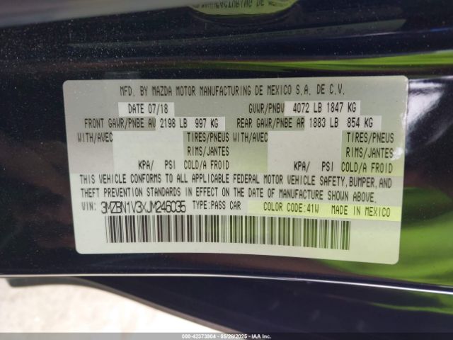 3MZBN1V3XJM246035 Mazda Mazda3 Touring