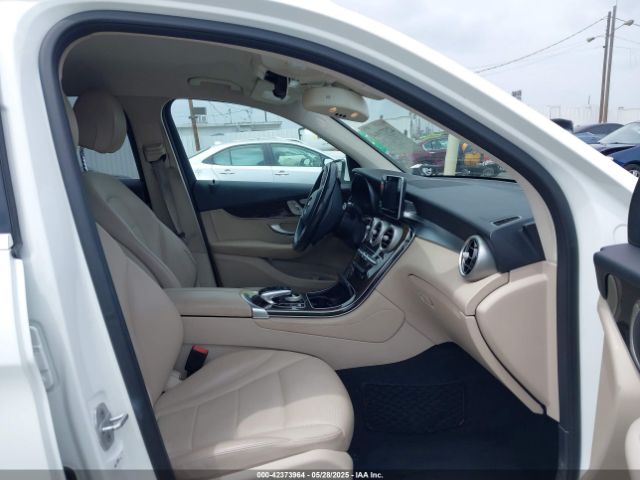 2016 MERCEDES-BENZ GLC 300 WDC0G4JBXGF073459 Photo 4