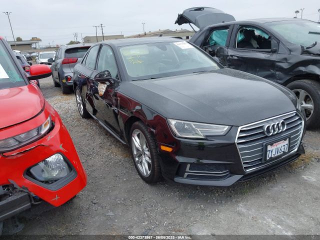 2017 AUDI A4 WAUKMAF4XHN043883 Photo 0