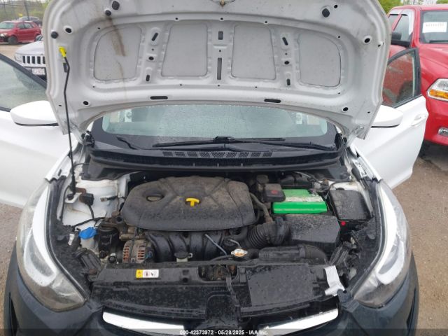 5NPDH4AE5EH505635 Hyundai ELANTRA SE
