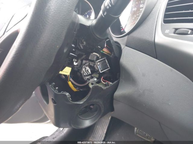 5NPDH4AE5EH505635 Hyundai ELANTRA SE