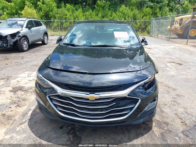 1G1ZD5ST0SF152935 Chevrolet Malibu Fwd 1lt