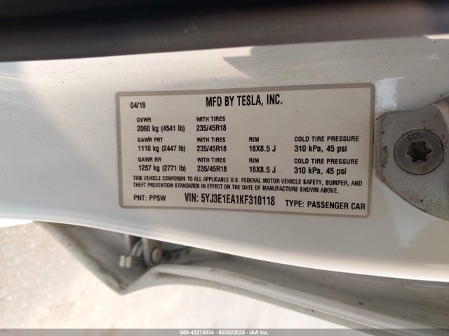 2019 TESLA MODEL 3 5YJ3E1EA1KF310118 Photo 8
