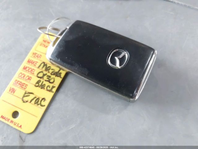JM1BPAKM4S1753716 Mazda Mazda3 2.5 S Select Sport