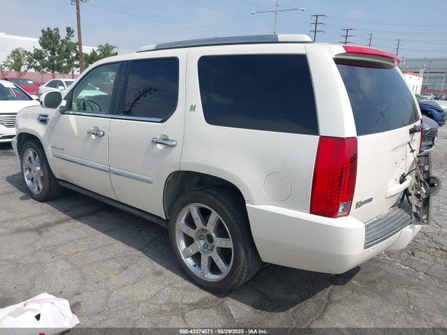2013 CADILLAC ESCALADE HYBRID 1GYS4EEJ1DR298114 Photo 2