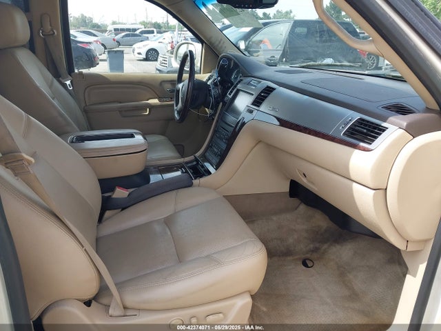 2013 CADILLAC ESCALADE HYBRID 1GYS4EEJ1DR298114 Photo 4