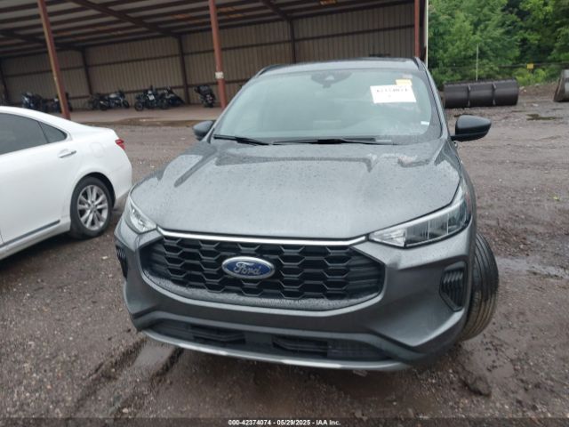 1FMCU0MN3SUA09631 Ford Escape St-line