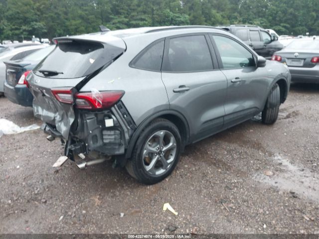 1FMCU0MN3SUA09631 Ford Escape St-line